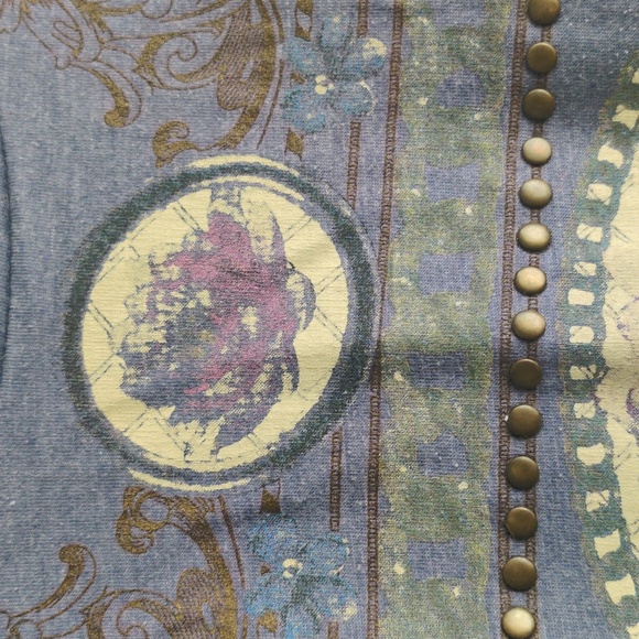 Art nouveau style floral motif t shirt with beading - Picture 3 of 7